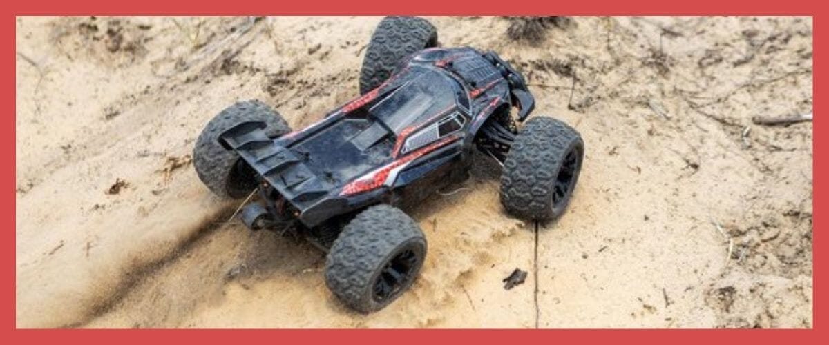 Sur quels terrains rouler avec une voiture télécommandée ? Image