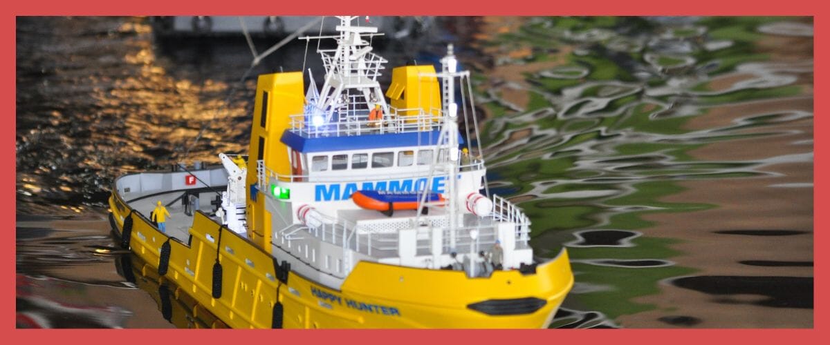 Fabriquer un bateau télécommandé à partir d'une voiture télécommandée Image